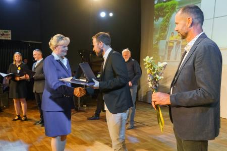 11_Knjižnica Makse Samsa